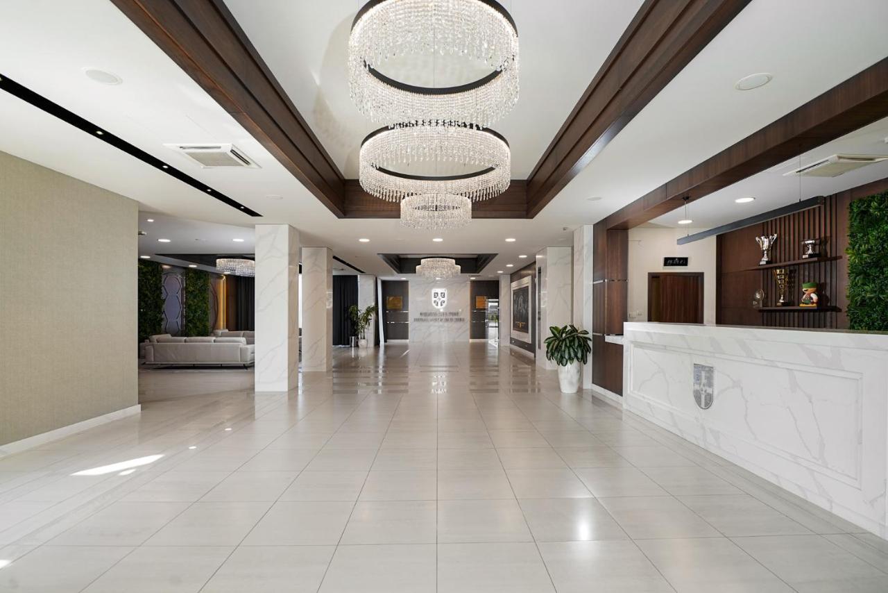 Hotel Srbija Lux Stara Pazova Exteriér fotografie