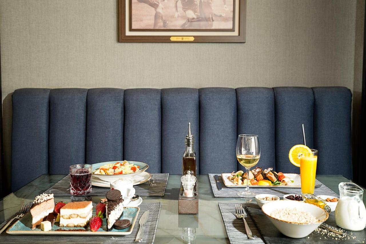 Hotel Srbija Lux Stara Pazova Exteriér fotografie